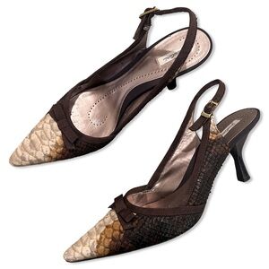 Vintage pointed toe sling back kitten heels